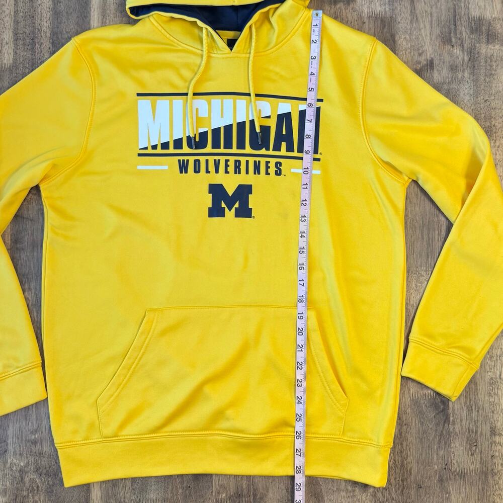 Michigan Wolverines Hoodie Colosseum Slash Stack Sweatshirt Maize Unisex Medium - Picture 6 of 8